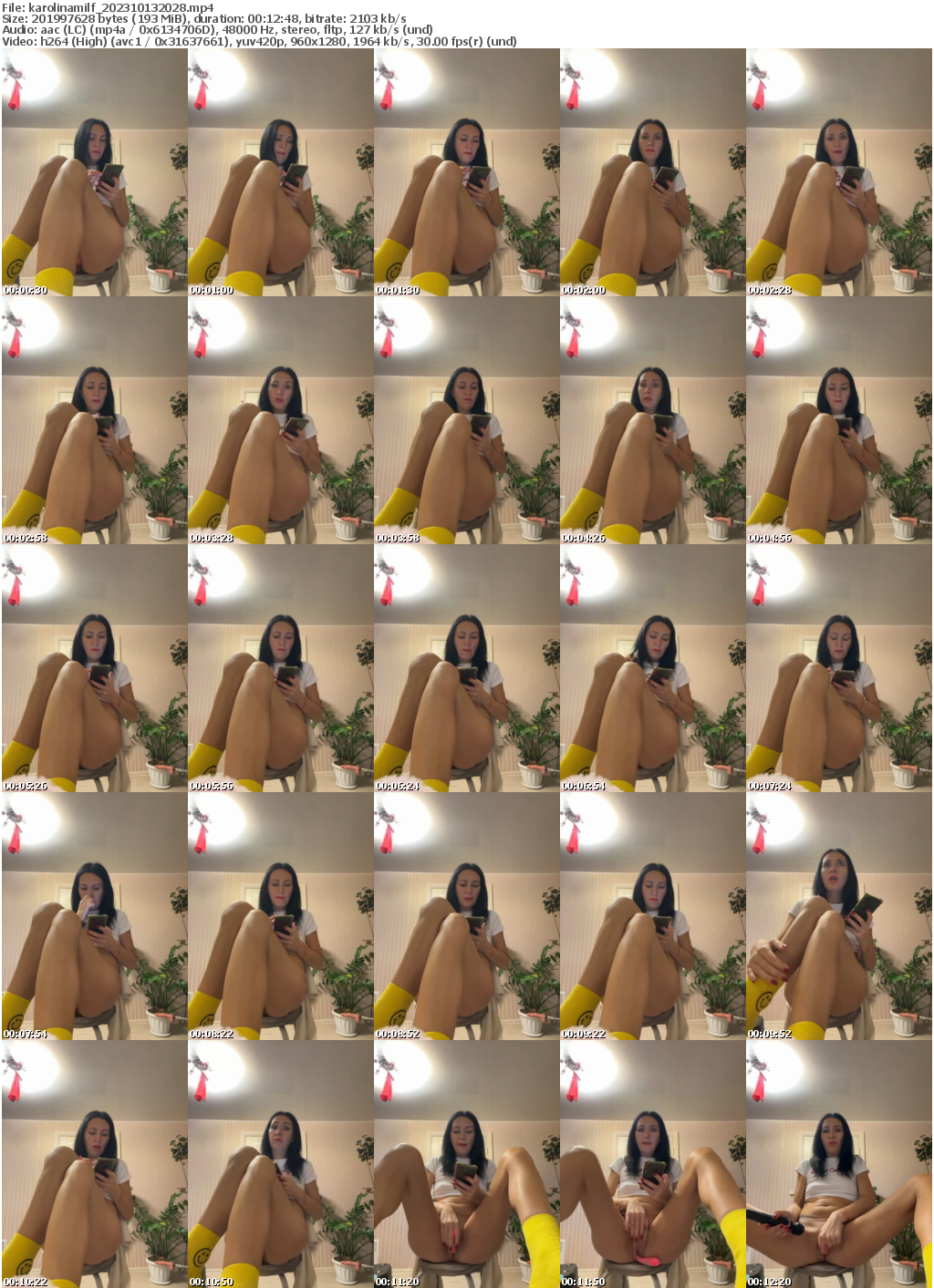 Preview thumb from karolinamilf on 2023-10-13 @ bongacams