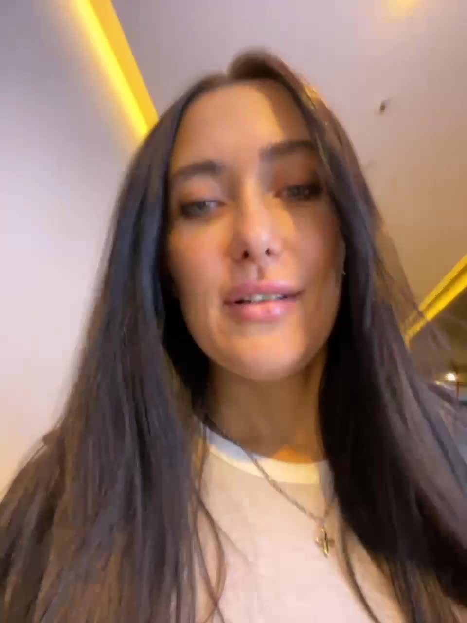 View or download file linahelen on 2023-10-13 from bongacams