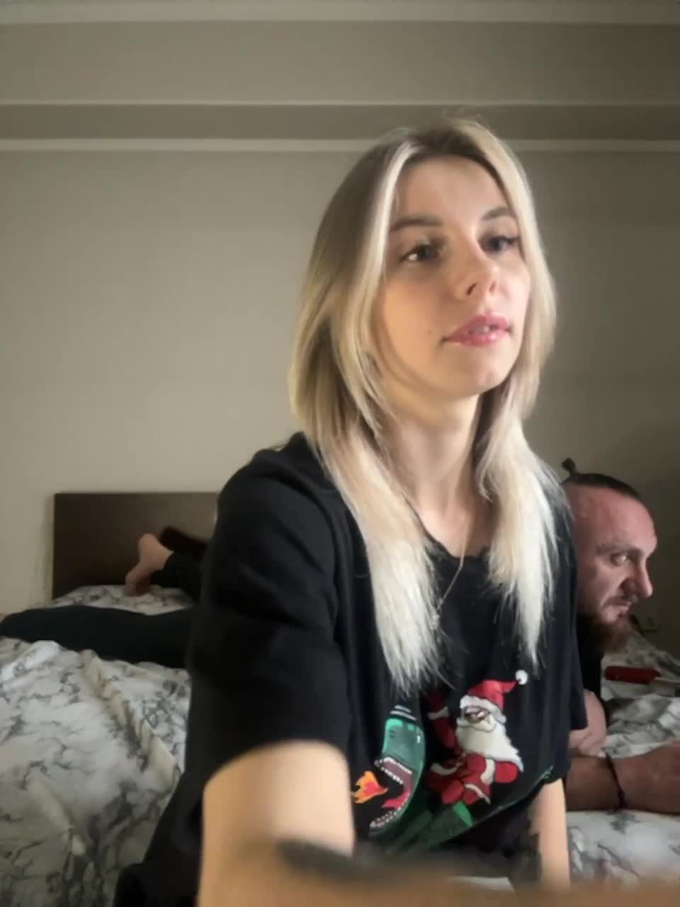 View or download file vik1one1 on 2023-10-13 from bongacams