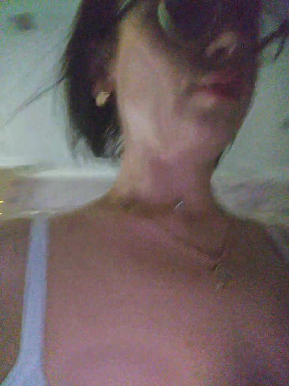 View or download file aureliyxxx on 2023-10-14 from bongacams