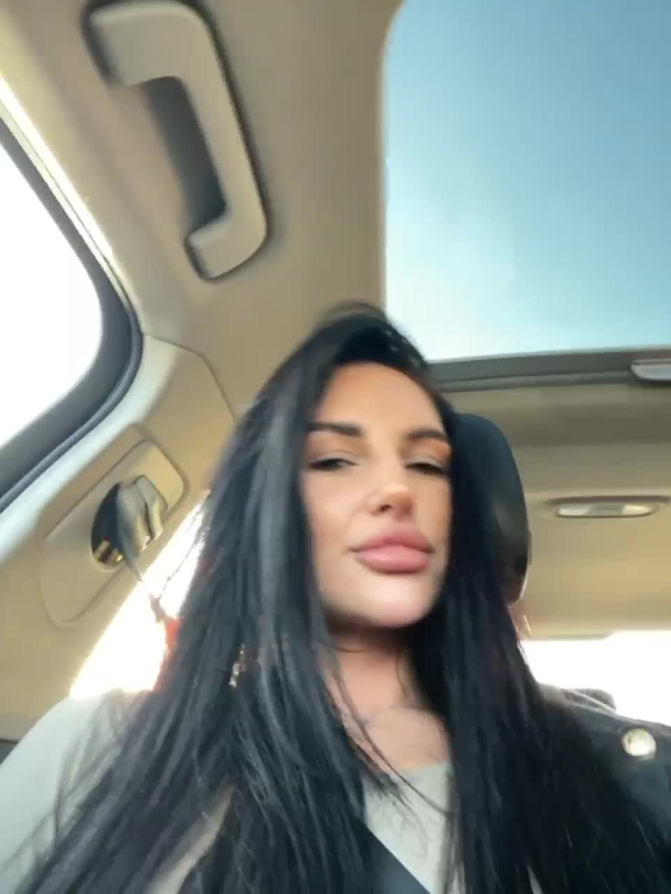 View or download file sweetkira25 on 2023-10-14 from bongacams