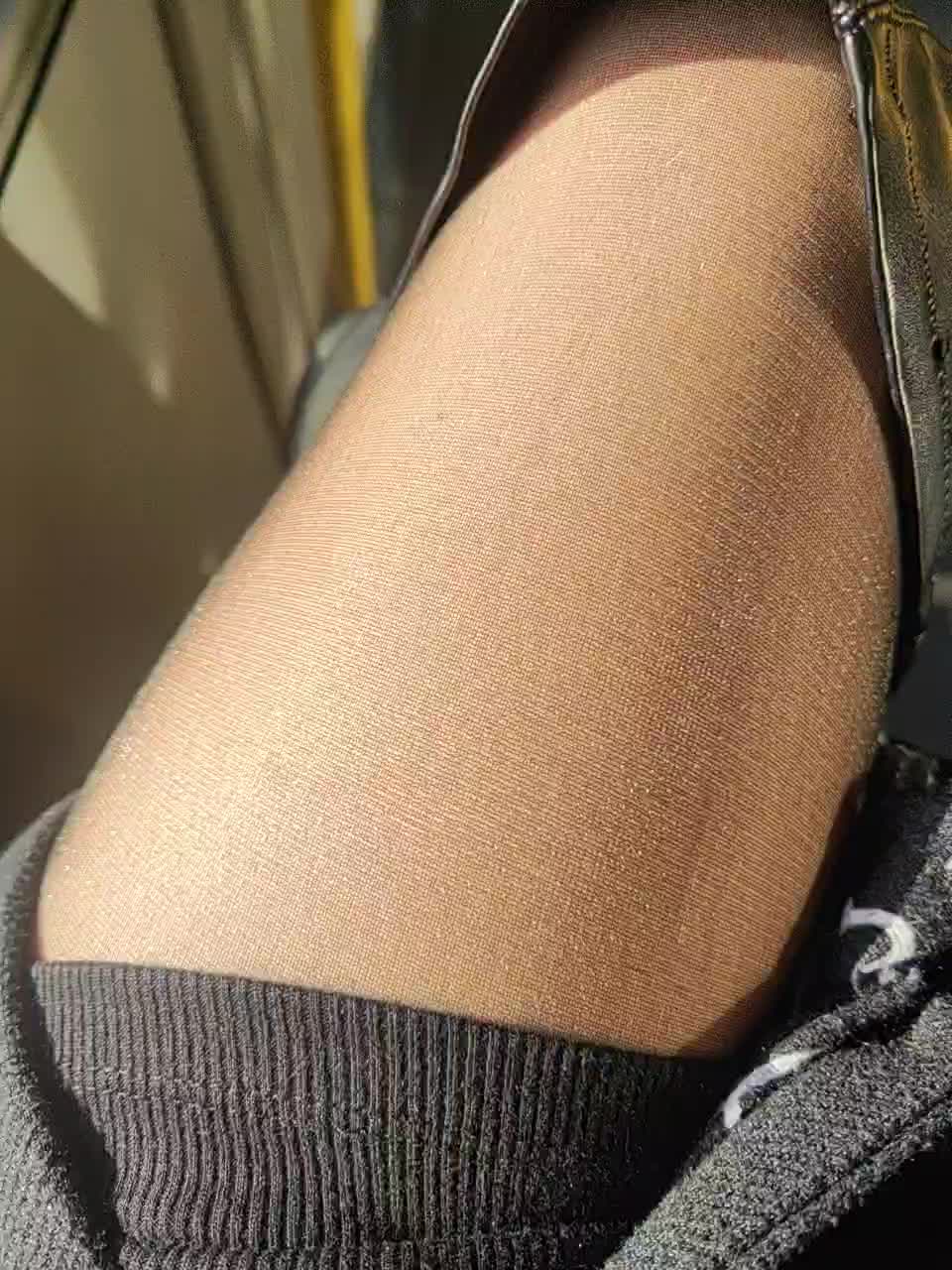 View or download file kitsune_alice on 2023-10-15 from bongacams