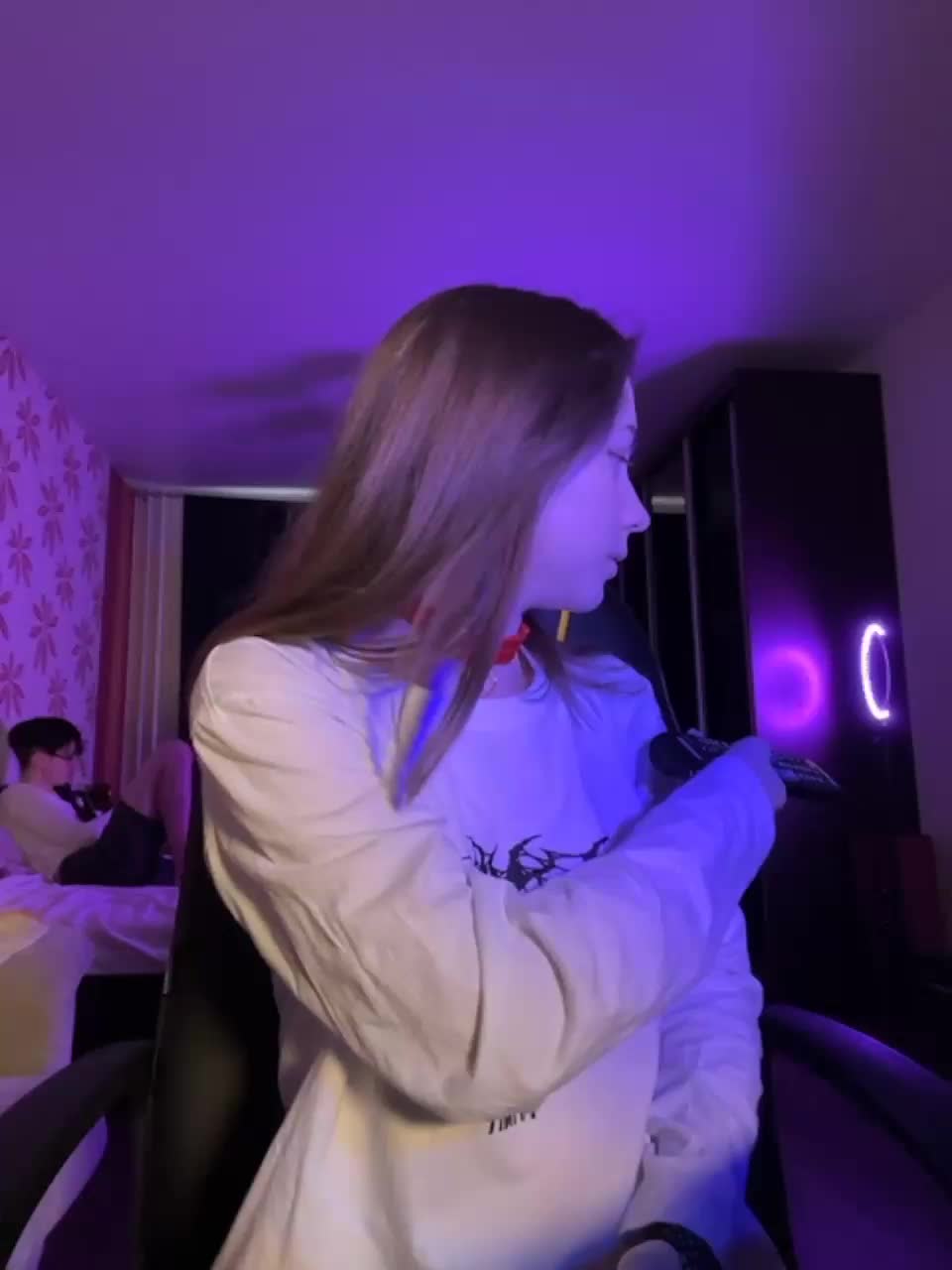 View or download file shrimprolls on 2023-10-15 from bongacams