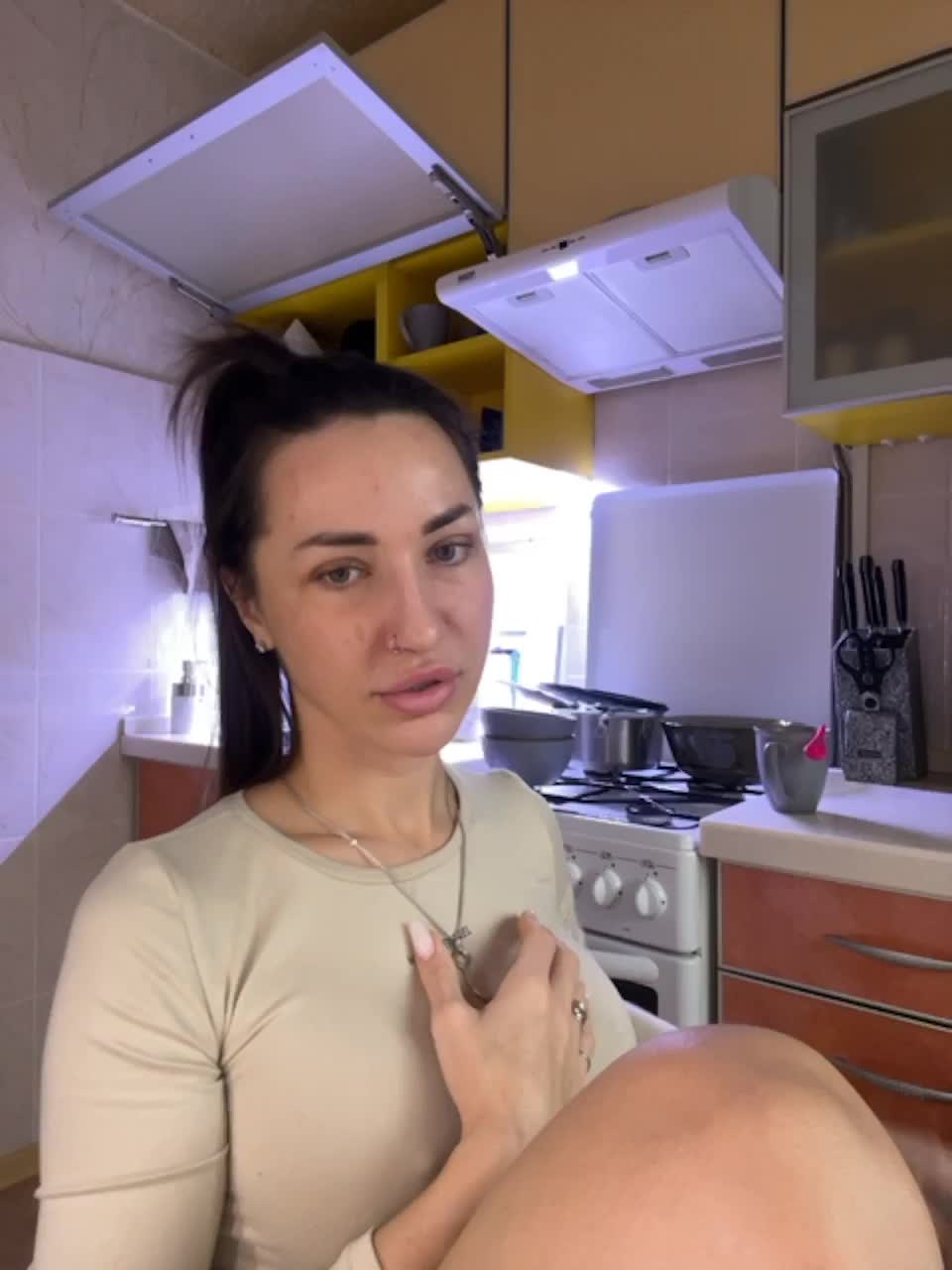 View or download file _ann_ on 2023-10-16 from bongacams