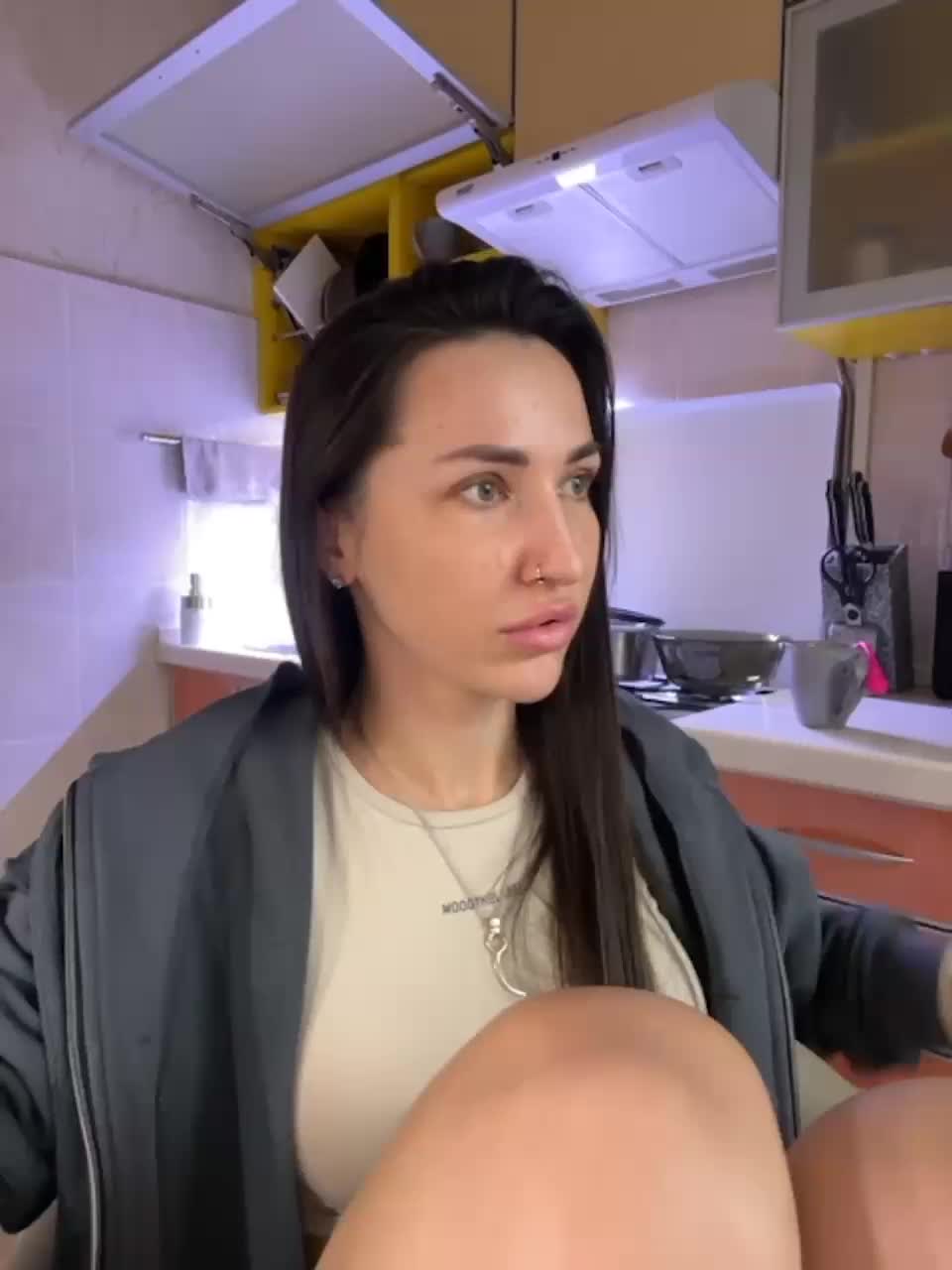 View or download file _ann_ on 2023-10-16 from bongacams