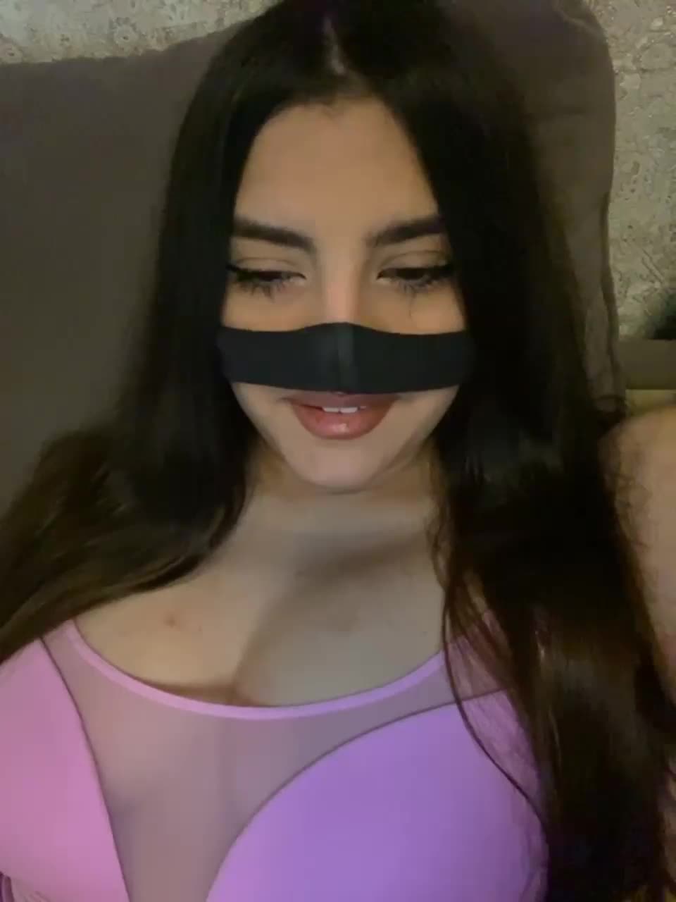 View or download file aloeloea on 2023-10-16 from bongacams