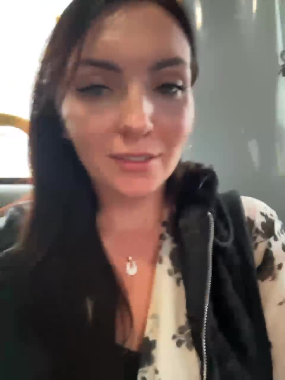 View or download file divora on 2023-10-16 from bongacams