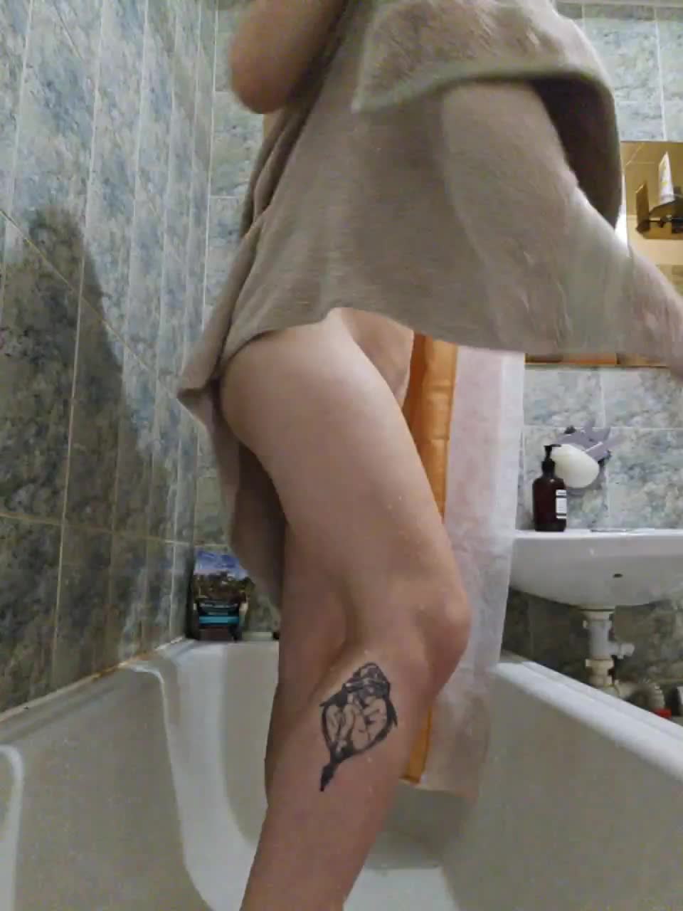 View or download file lolymolly on 2023-10-16 from bongacams