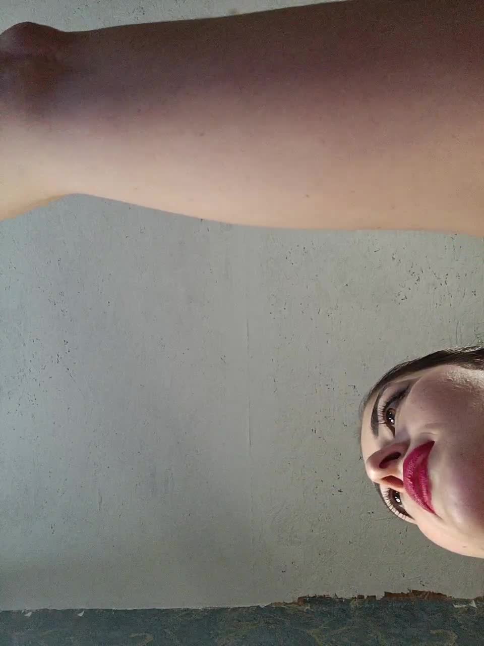 View or download file crazypussy07 on 2023-10-17 from bongacams