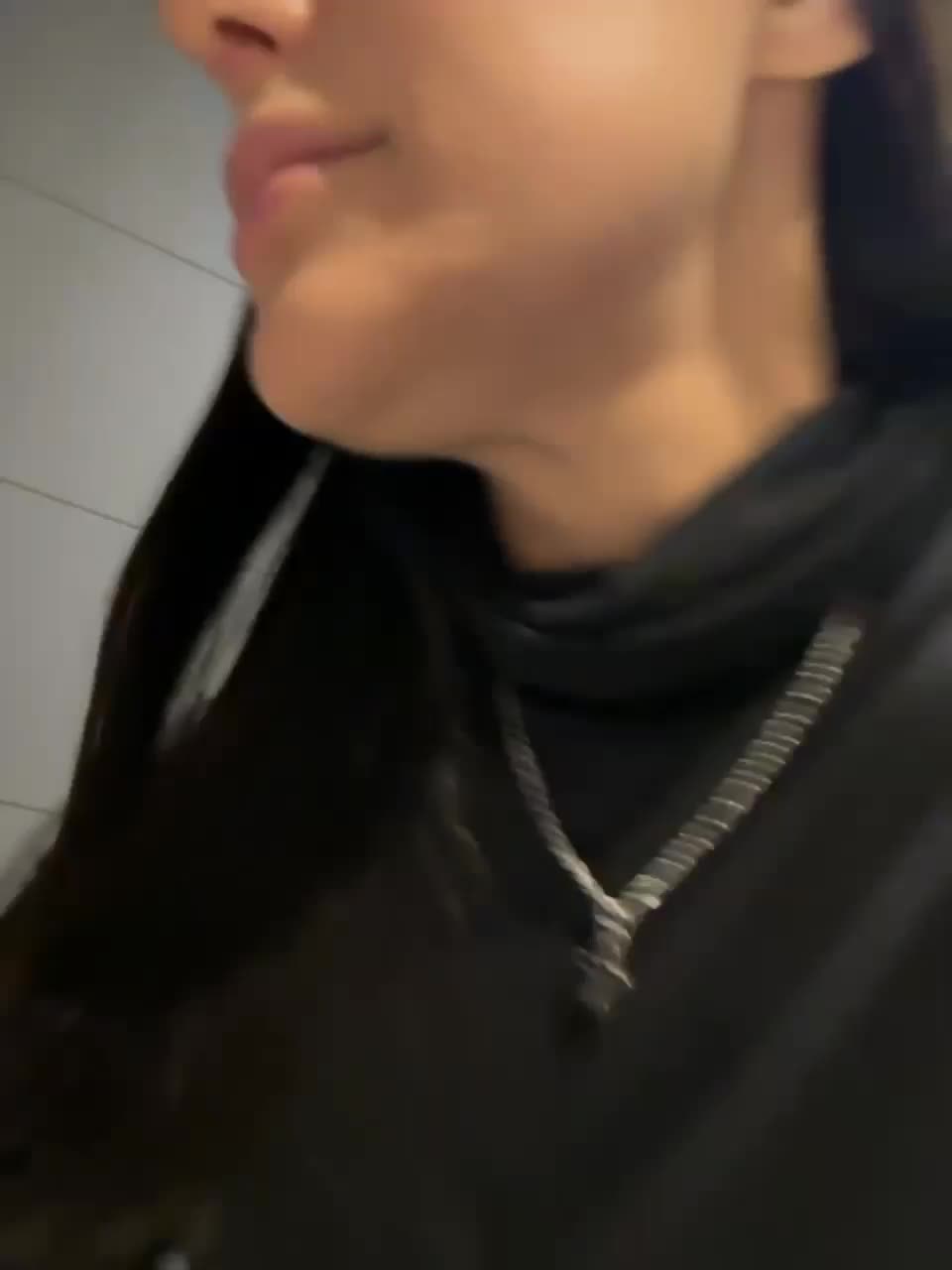 View or download file linahelen on 2023-10-17 from bongacams