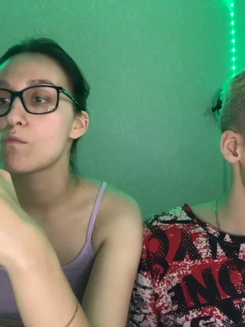 View or download file sweet_peaches on 2023-10-17 from bongacams