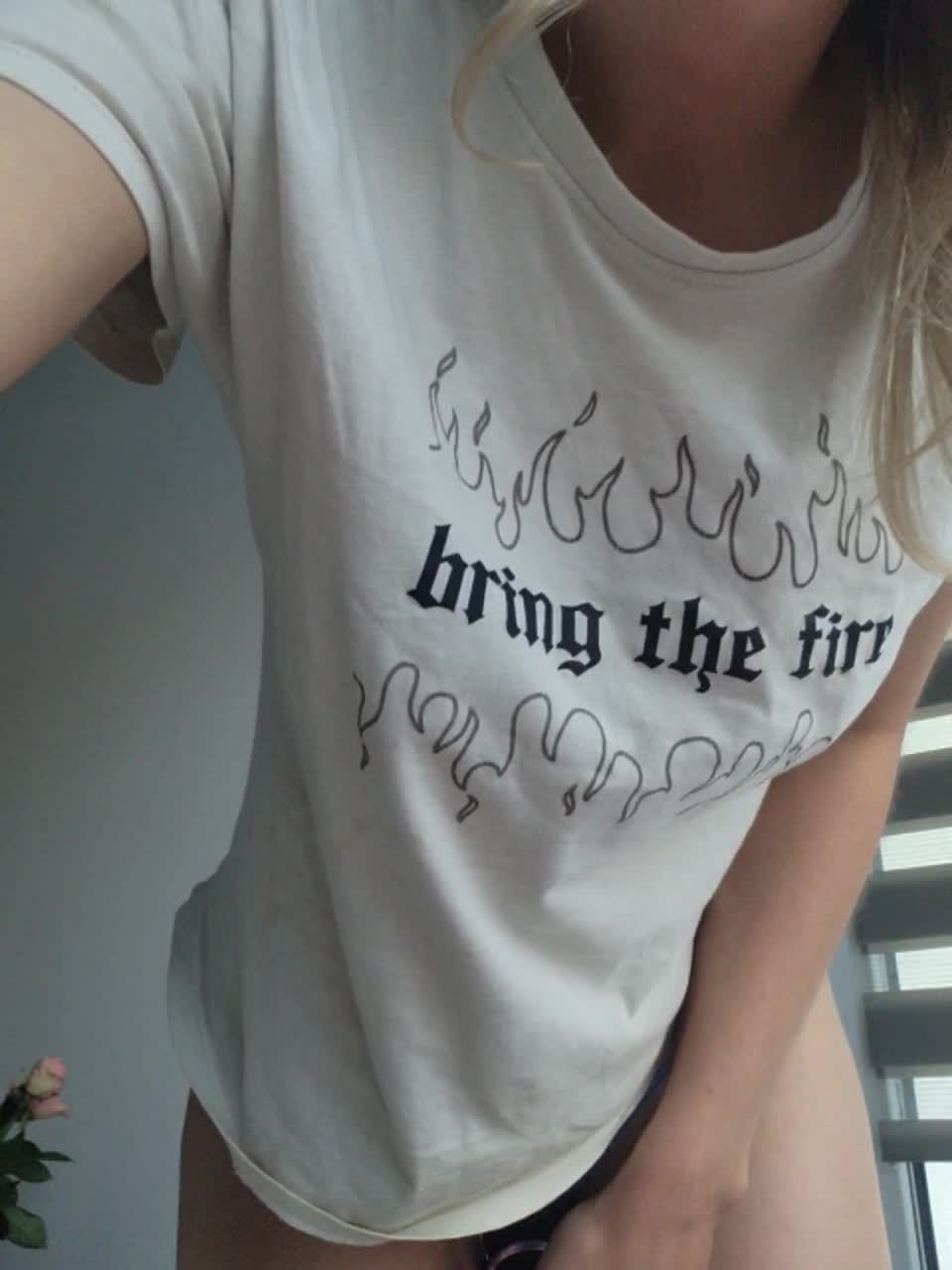 View or download file tutti_h on 2023-10-17 from bongacams