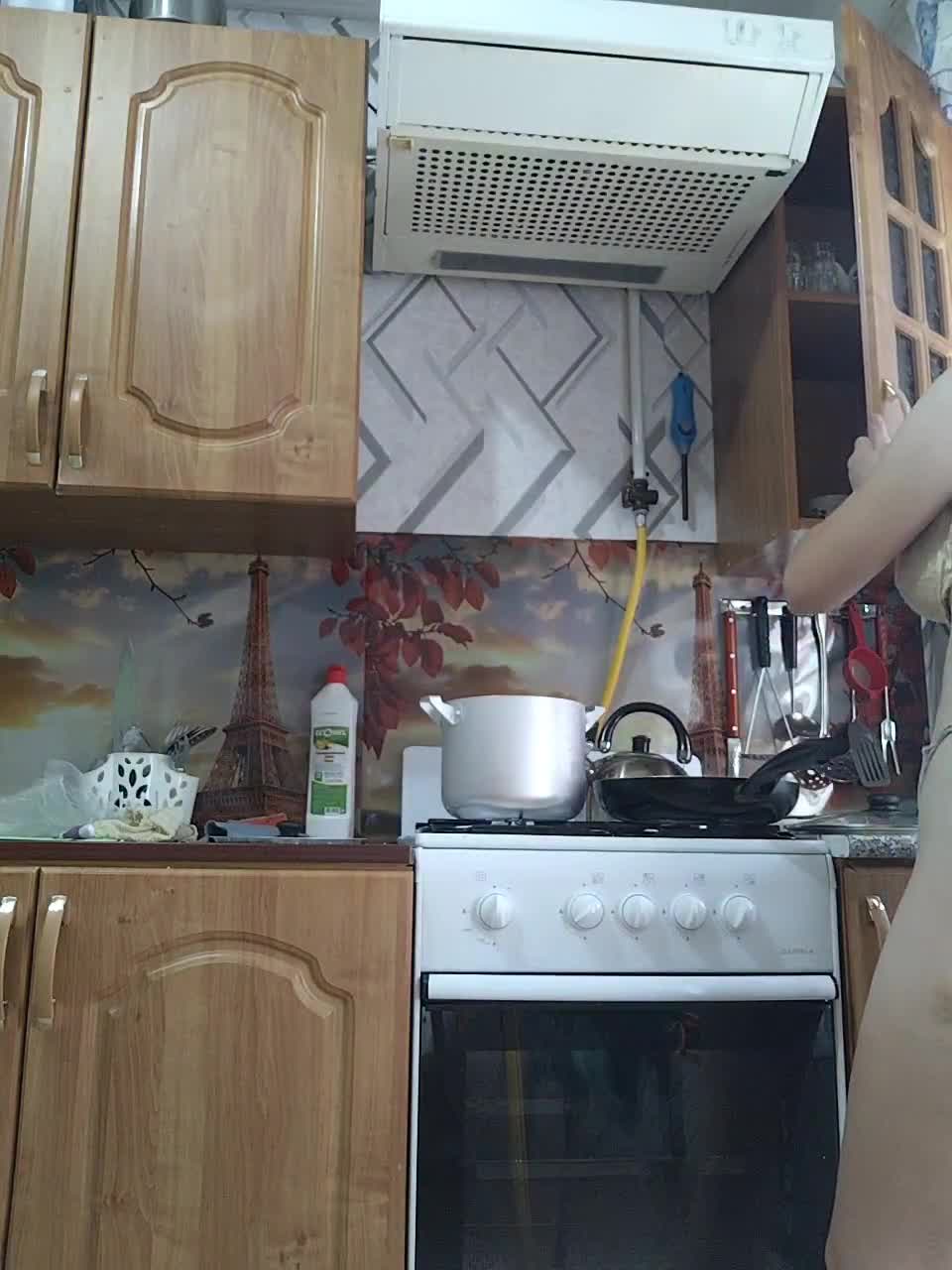 View or download file malinka1512 on 2023-10-18 from bongacams