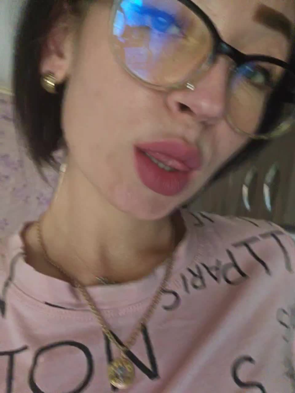 View or download file aureliyxxx on 2023-10-20 from bongacams