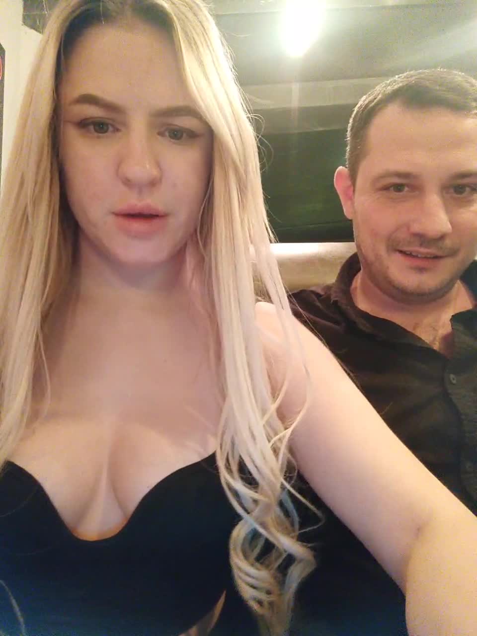 View or download file banana_peach on 2023-10-20 from bongacams