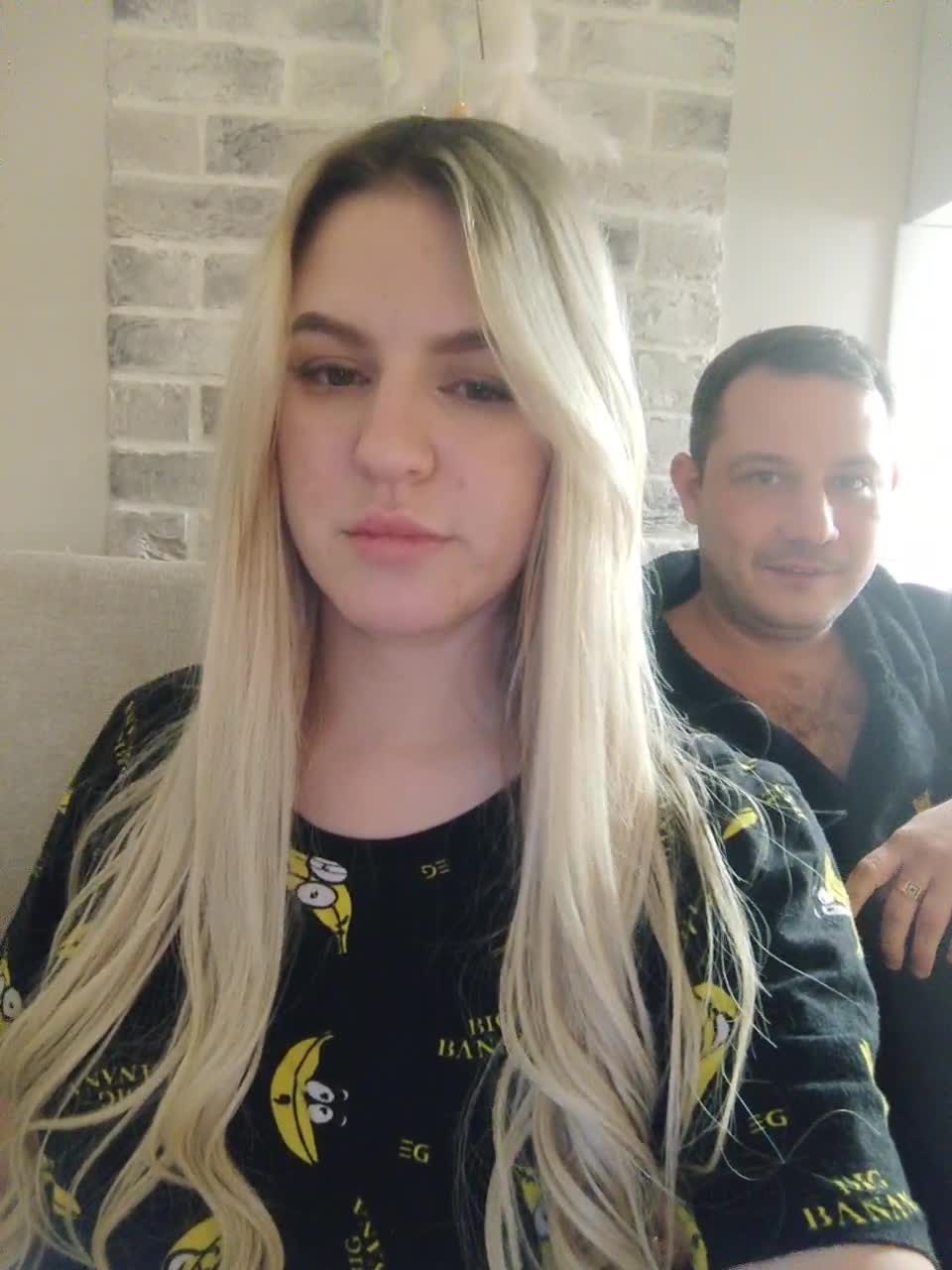 View or download file banana_peach on 2023-10-20 from bongacams