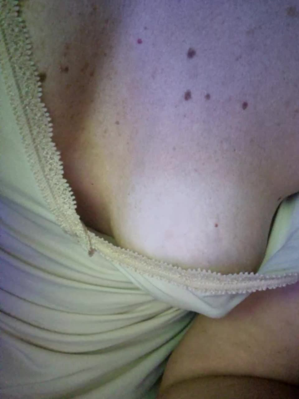 View or download file alina1706sex on 2023-10-21 from bongacams