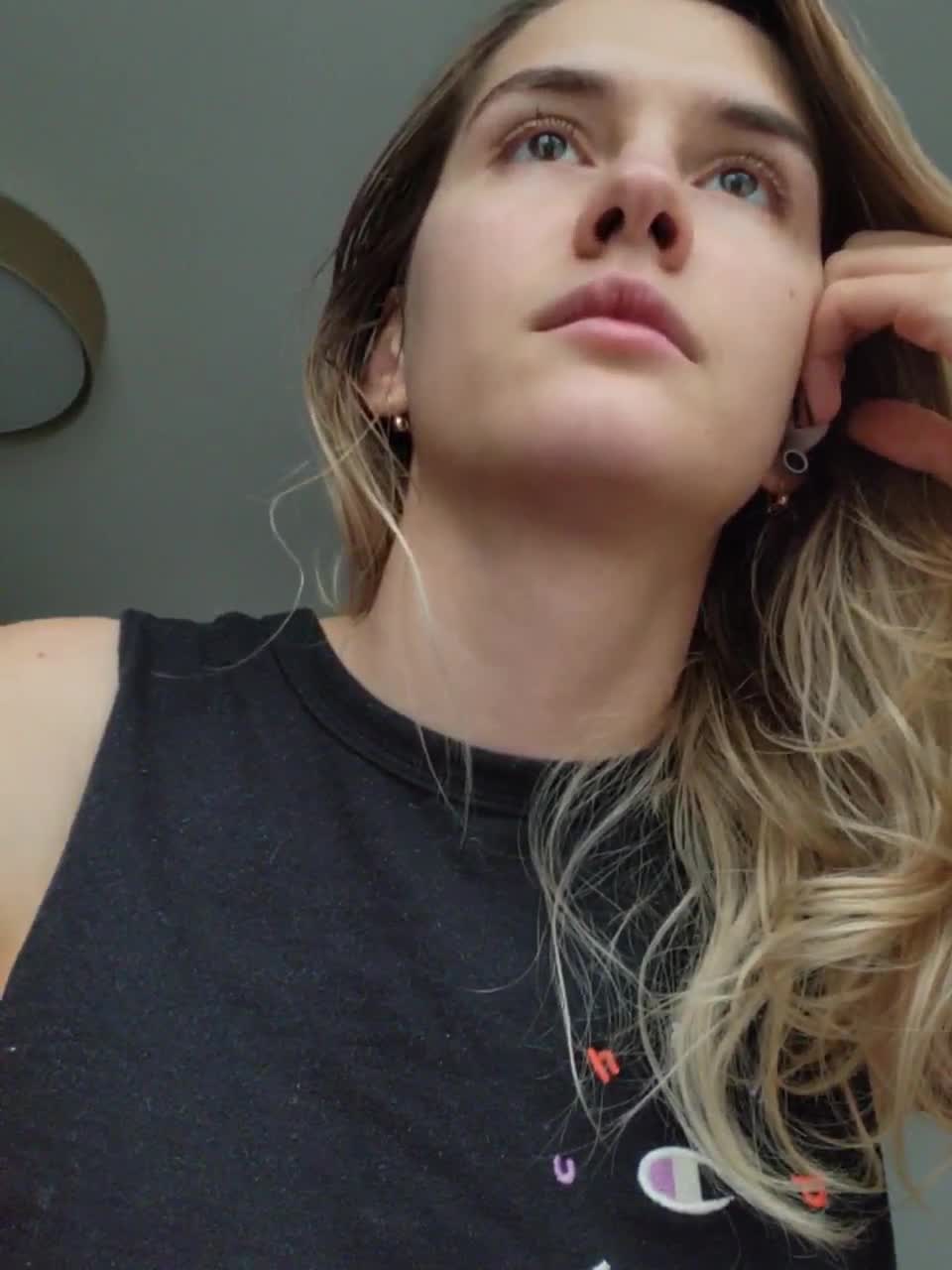 View or download file tutti_h on 2023-10-21 from bongacams