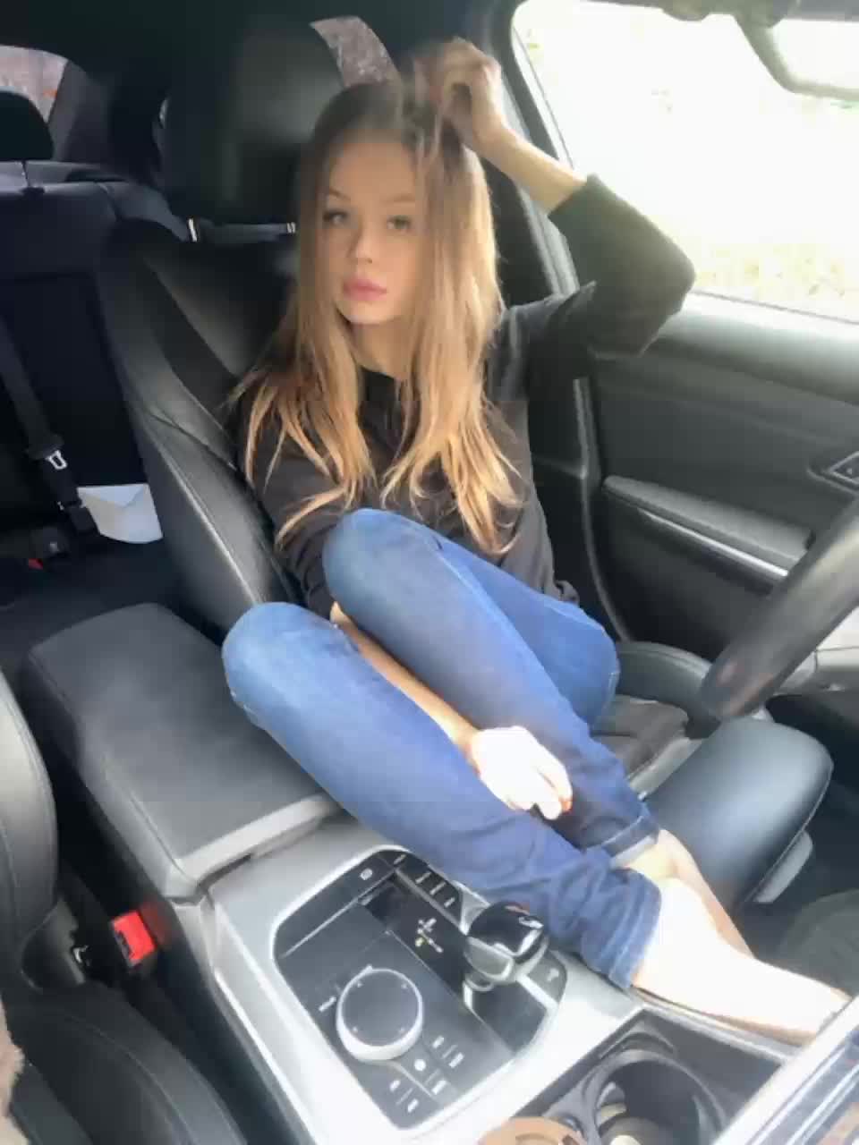 View or download file x_nastya_x on 2023-10-21 from bongacams