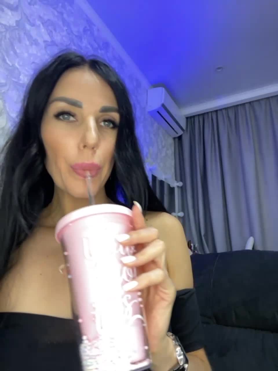 View or download file nicol on 2023-10-23 from bongacams