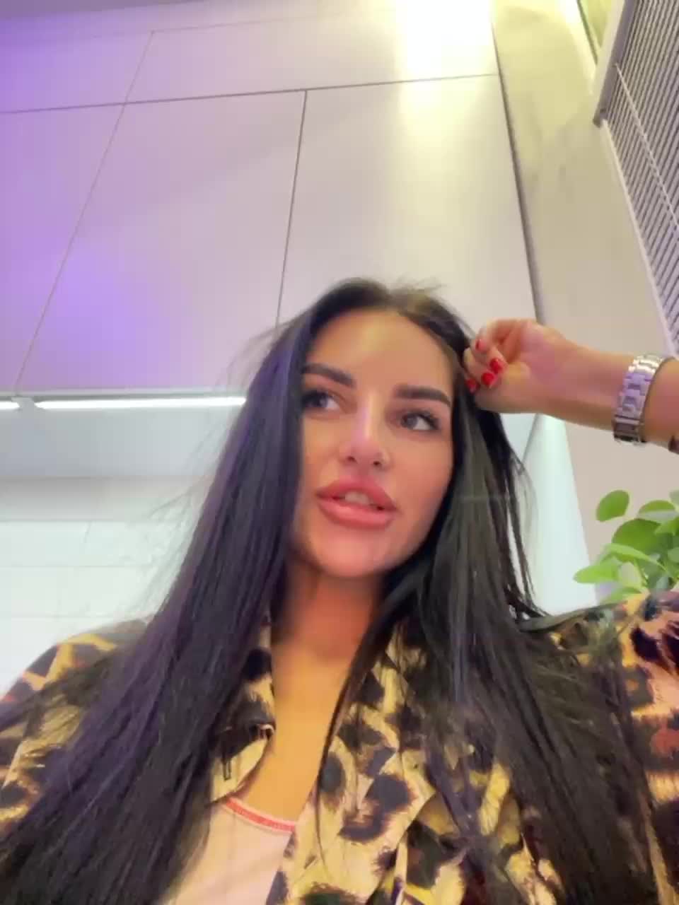 View or download file sweetkira25 on 2023-10-23 from bongacams