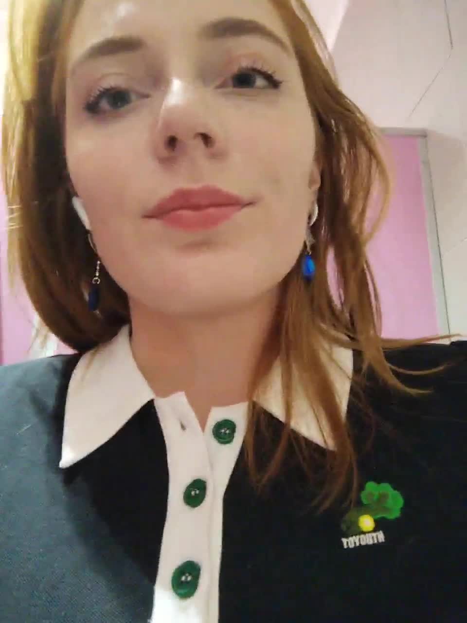 View or download file zlatalata on 2023-10-23 from bongacams