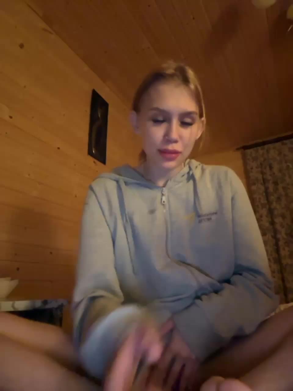 View or download file angelll3 on 2023-10-24 from bongacams