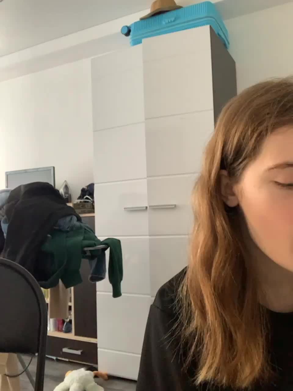 View or download file harricum on 2023-10-24 from bongacams