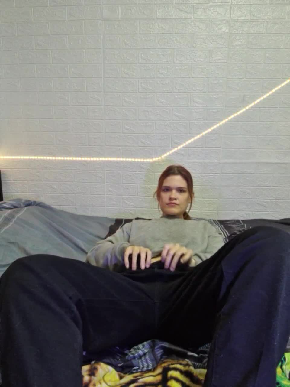 View or download file kiti_grey on 2023-10-24 from bongacams