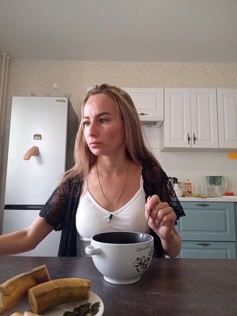 View or download file marysiaxxx on 2023-10-24 from bongacams