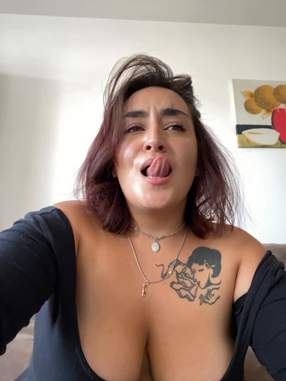 View or download file milalav on 2023-10-24 from bongacams