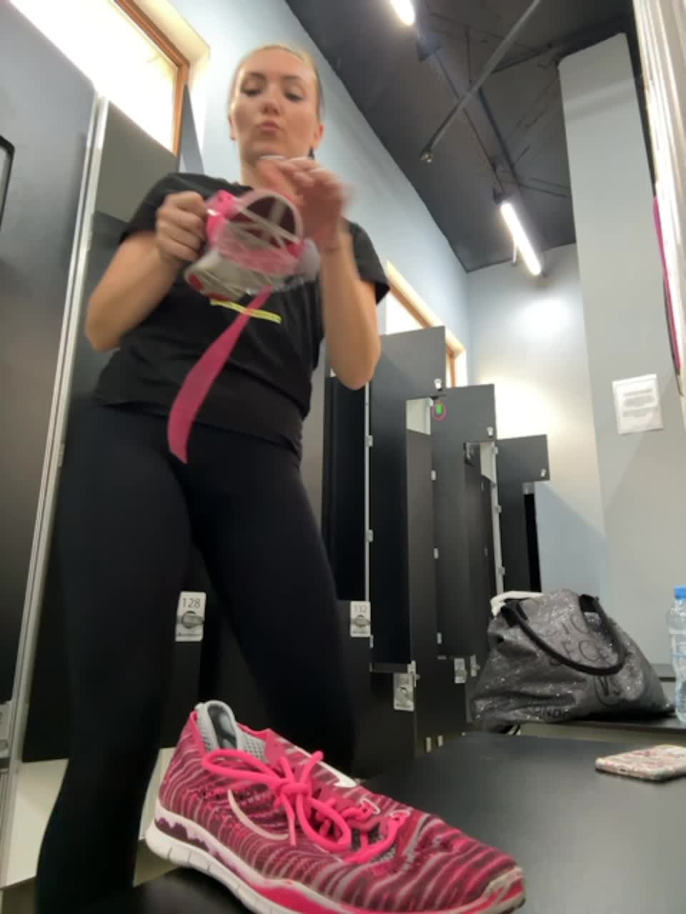 View or download file divora on 2023-10-25 from bongacams