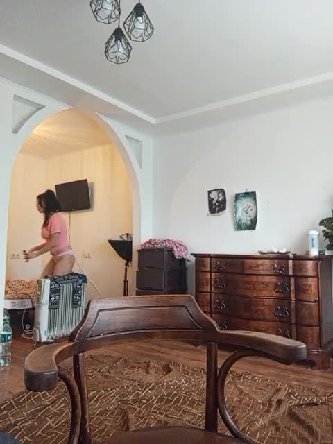 View or download file honeyiamhome on 2023-10-25 from bongacams