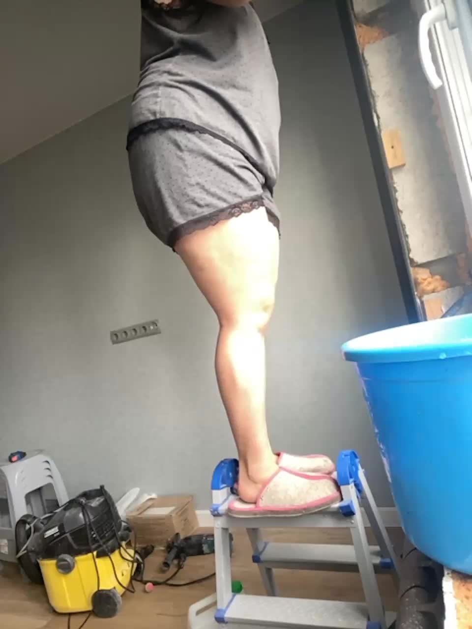 View or download file milaa1998 on 2023-10-25 from bongacams