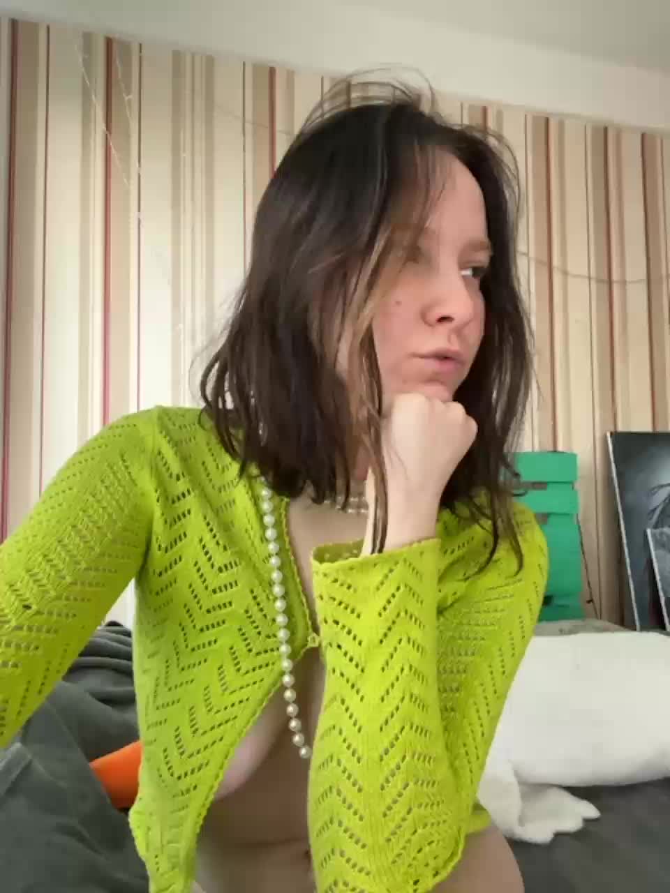 View or download file milkssweeet on 2023-10-26 from bongacams