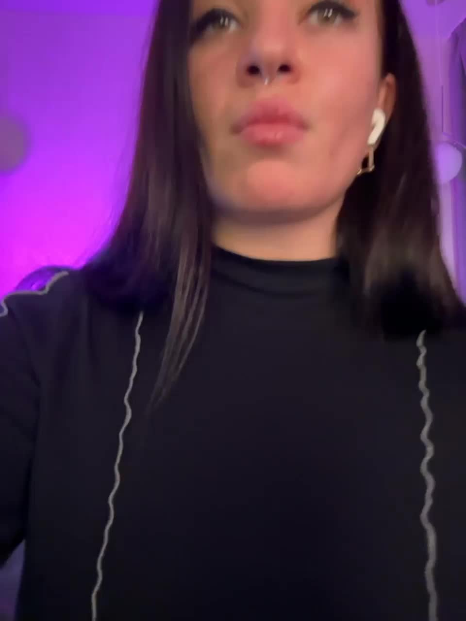 View or download file whoremira on 2023-10-26 from bongacams