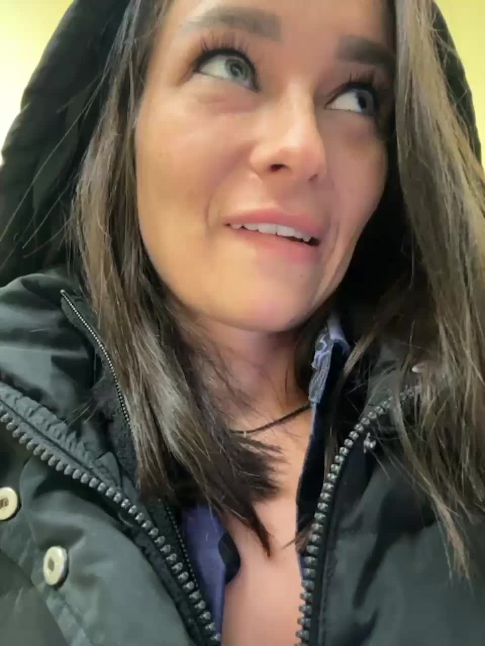 View or download file kisa_gav on 2023-10-27 from bongacams