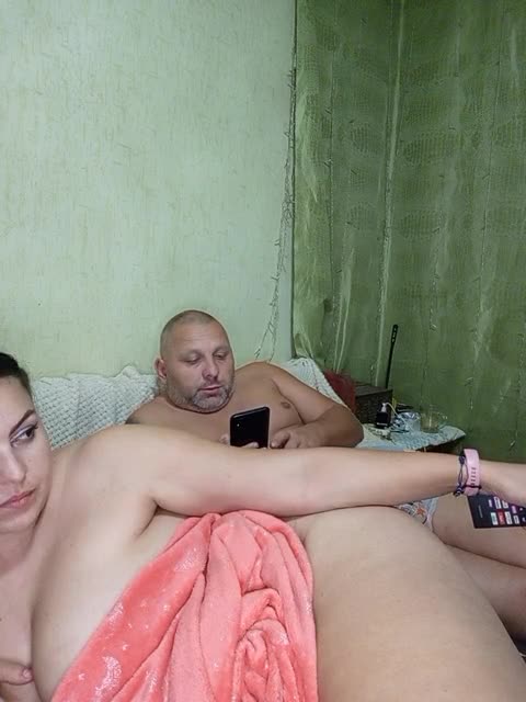 View or download file kissmabont on 2023-10-27 from bongacams