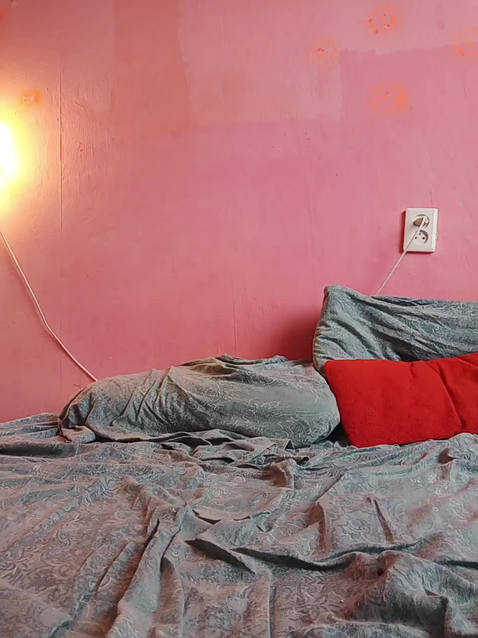 View or download file lisavsvolk on 2023-10-27 from bongacams