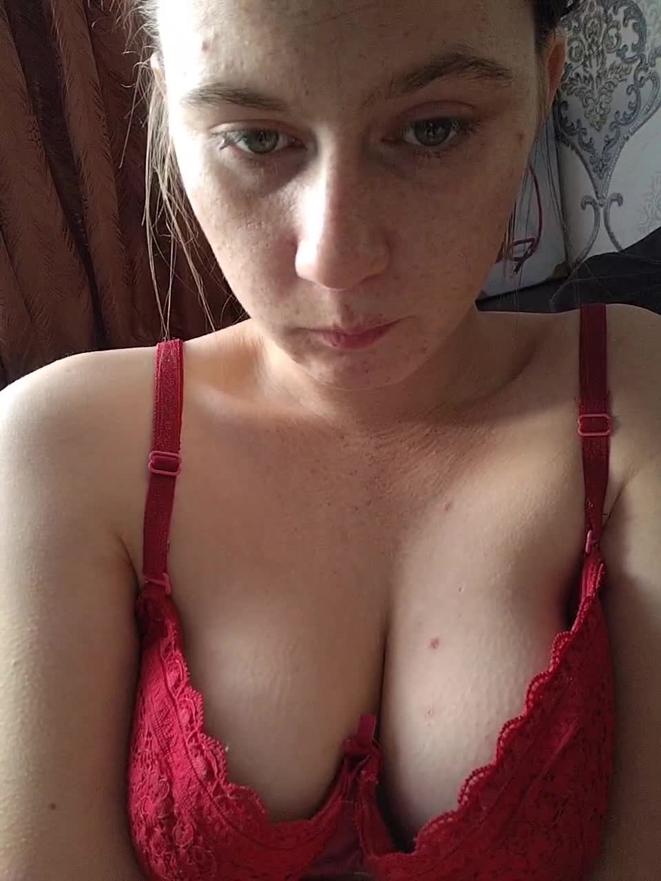 View or download file malinka1512 on 2023-10-27 from bongacams