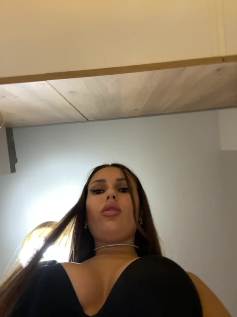 View or download file syka001 on 2023-10-27 from bongacams