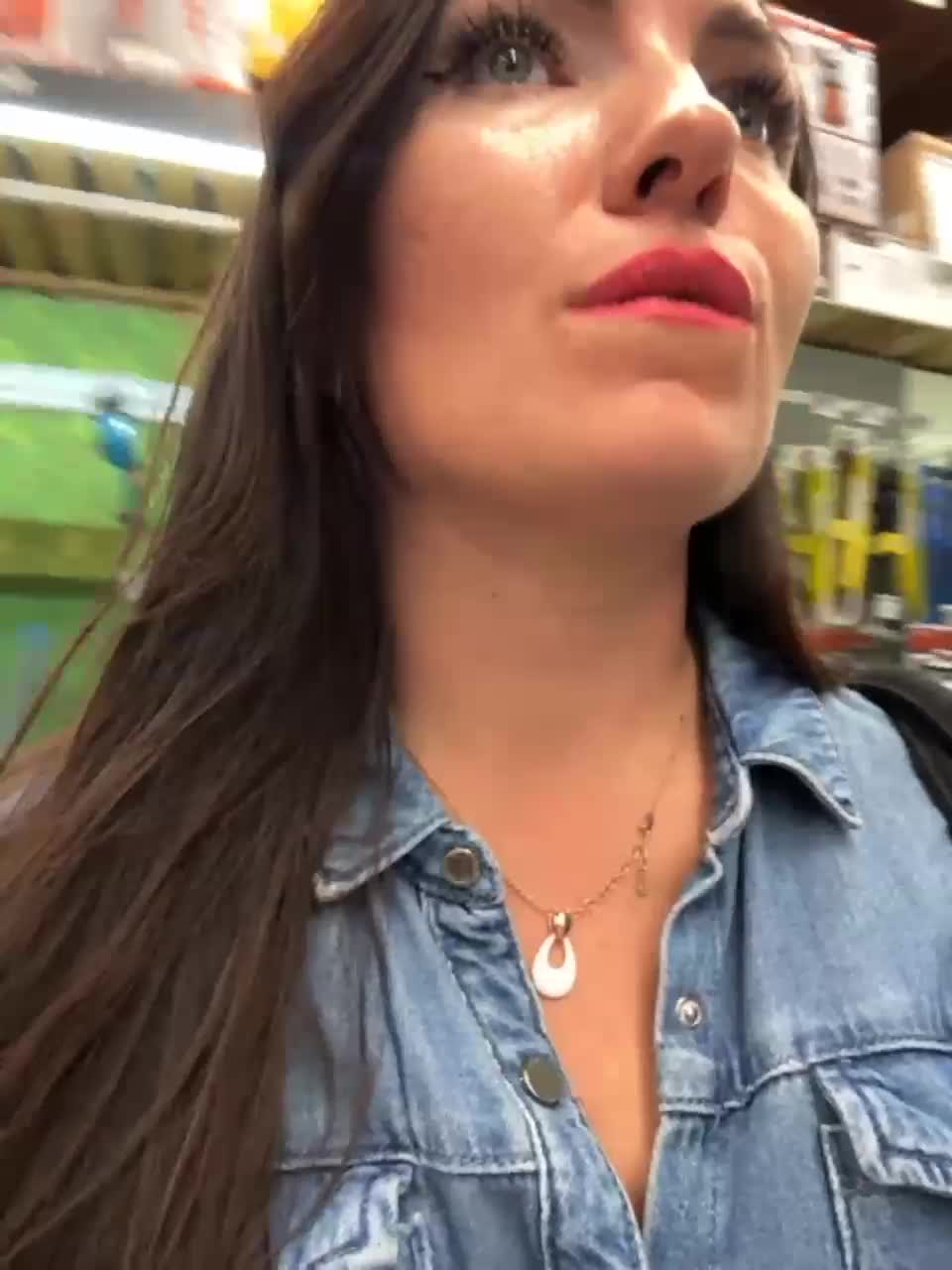 View or download file divora on 2023-10-28 from bongacams