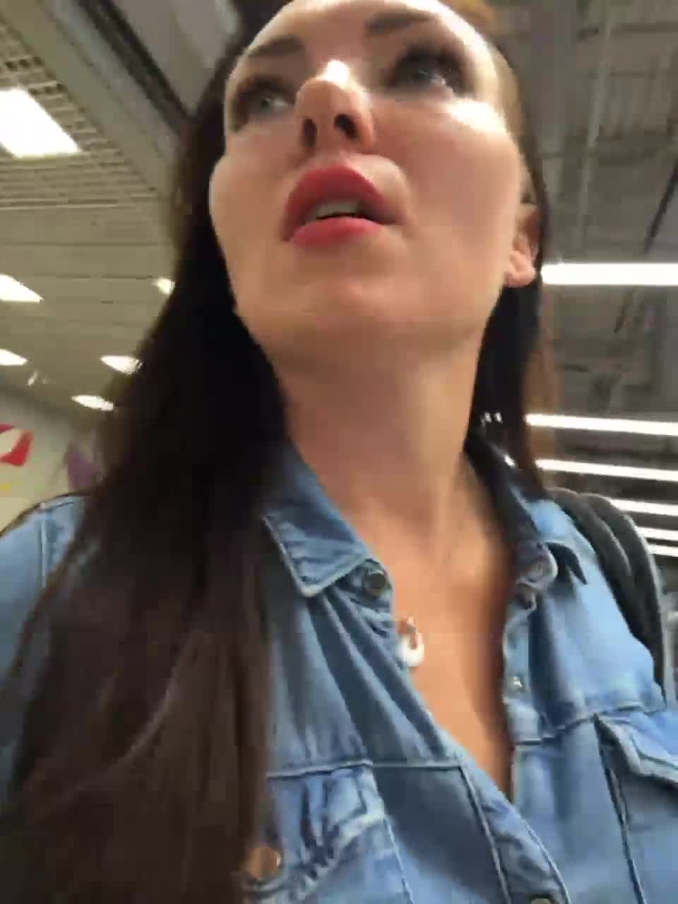 View or download file divora on 2023-10-28 from bongacams