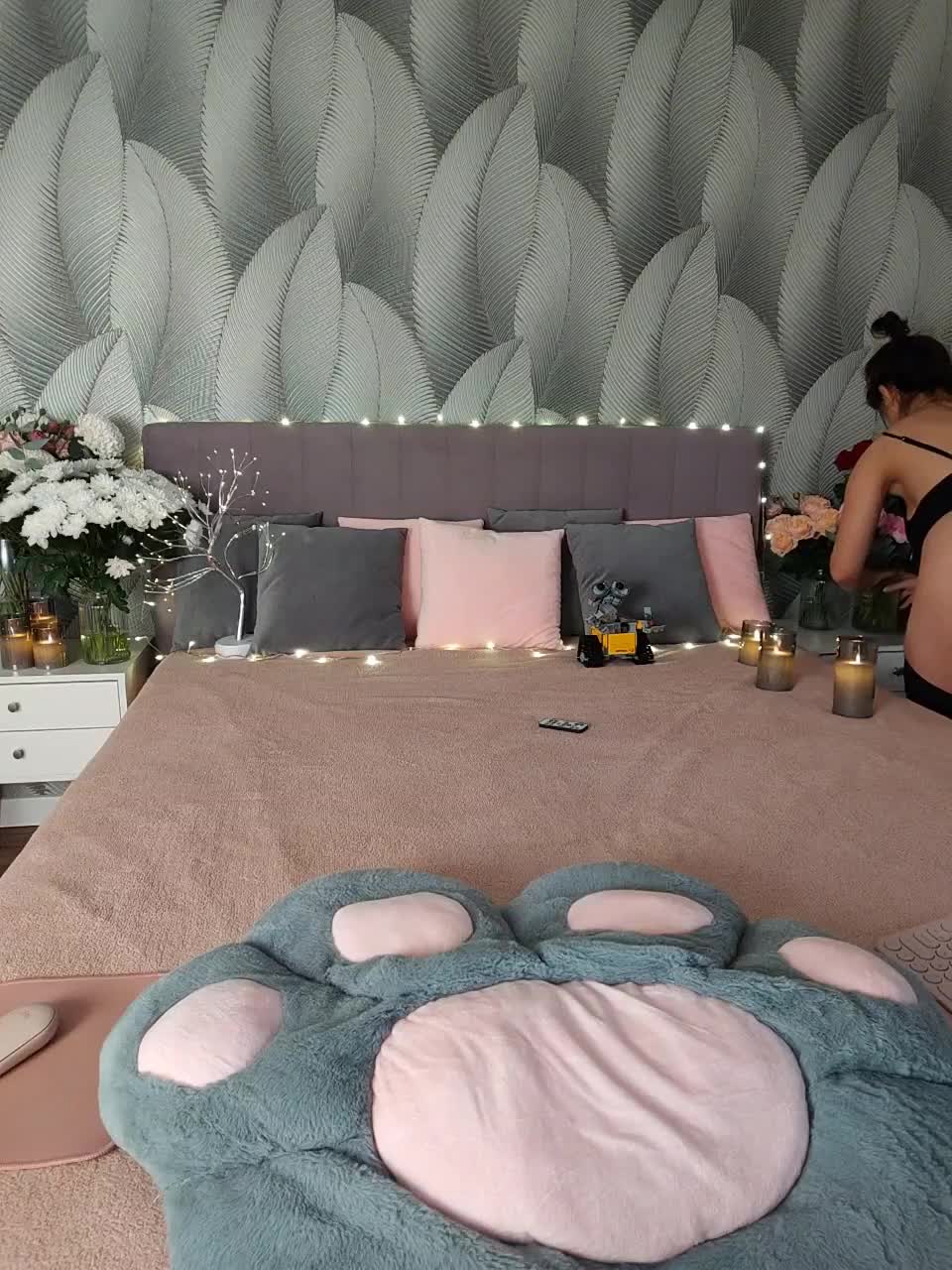 View or download file madina3 on 2023-10-28 from bongacams