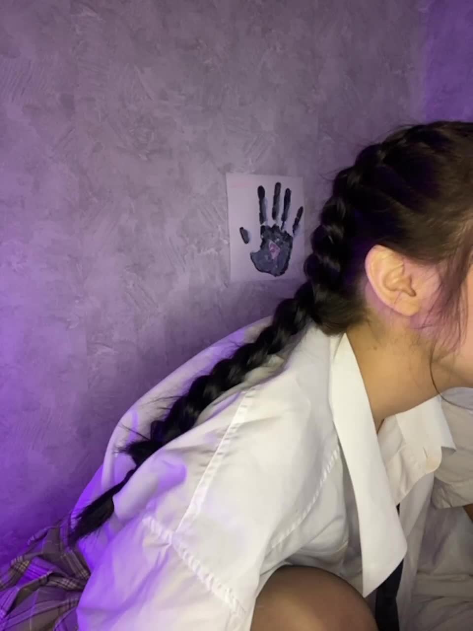 View or download file possumiss on 2023-10-28 from bongacams