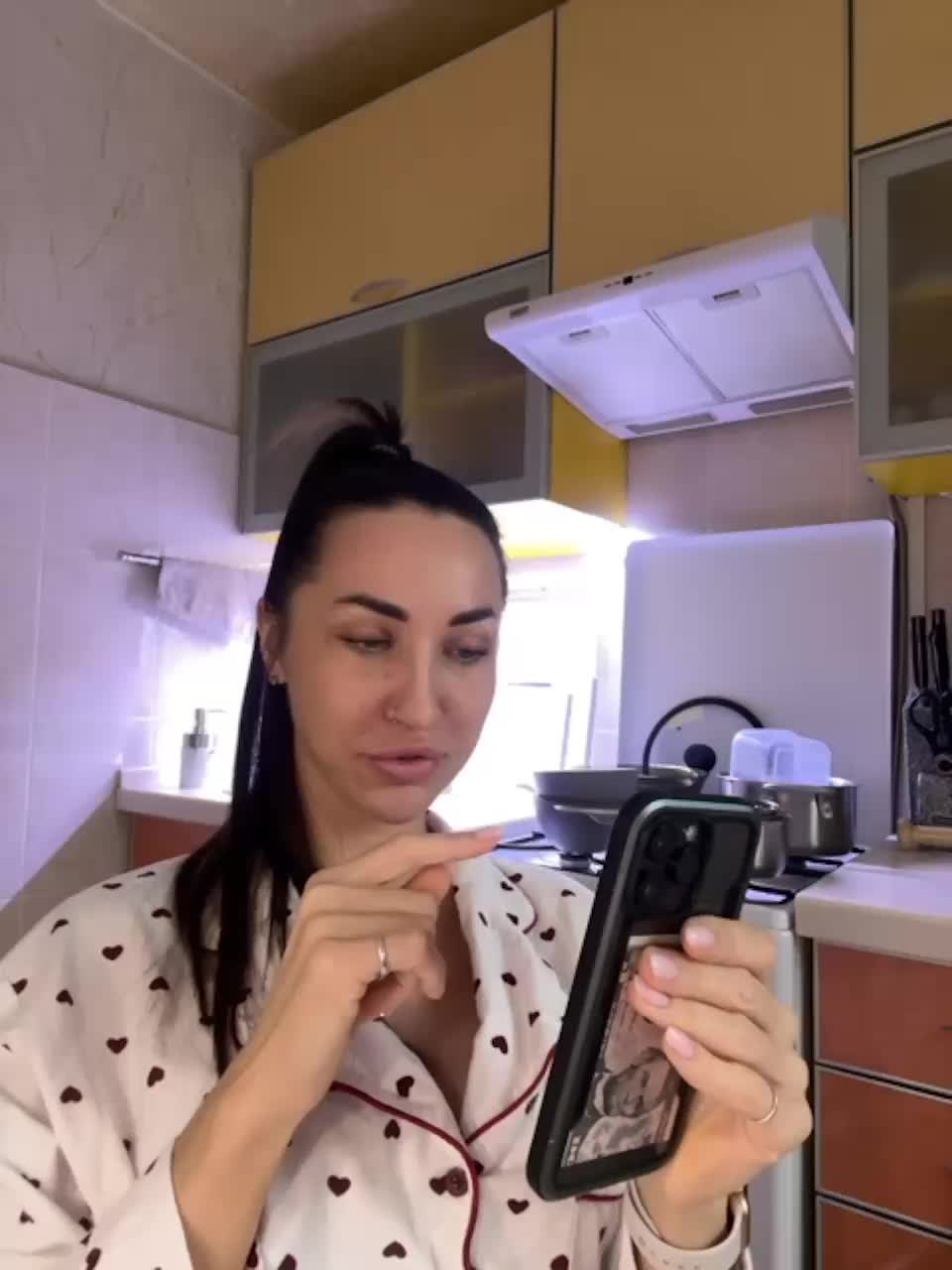 View or download file _ann_ on 2023-10-29 from bongacams