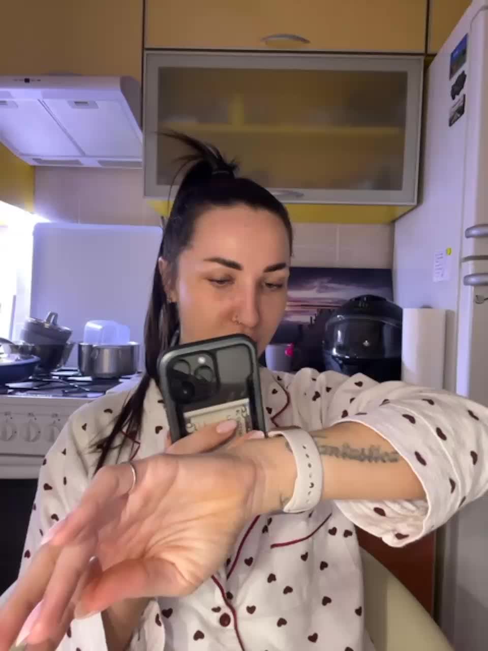 View or download file _ann_ on 2023-10-29 from bongacams