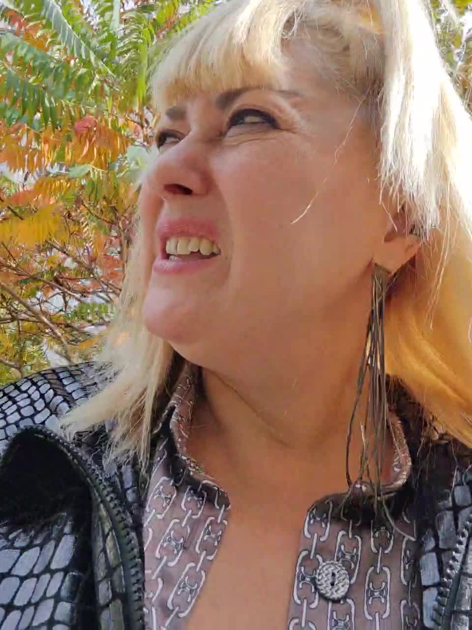 View or download file janna37 on 2023-10-29 from bongacams