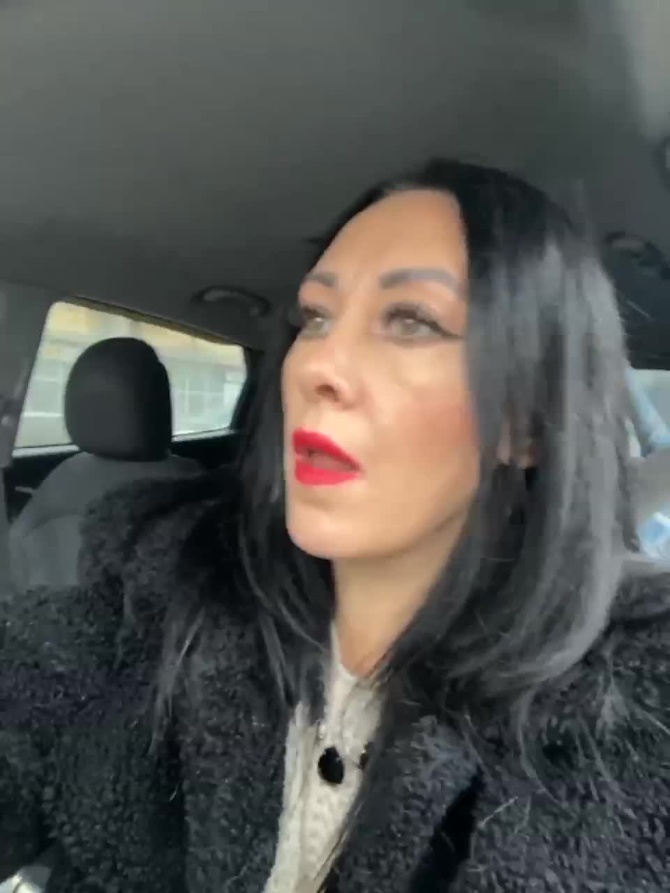 View or download file karolinamilf on 2023-10-29 from bongacams