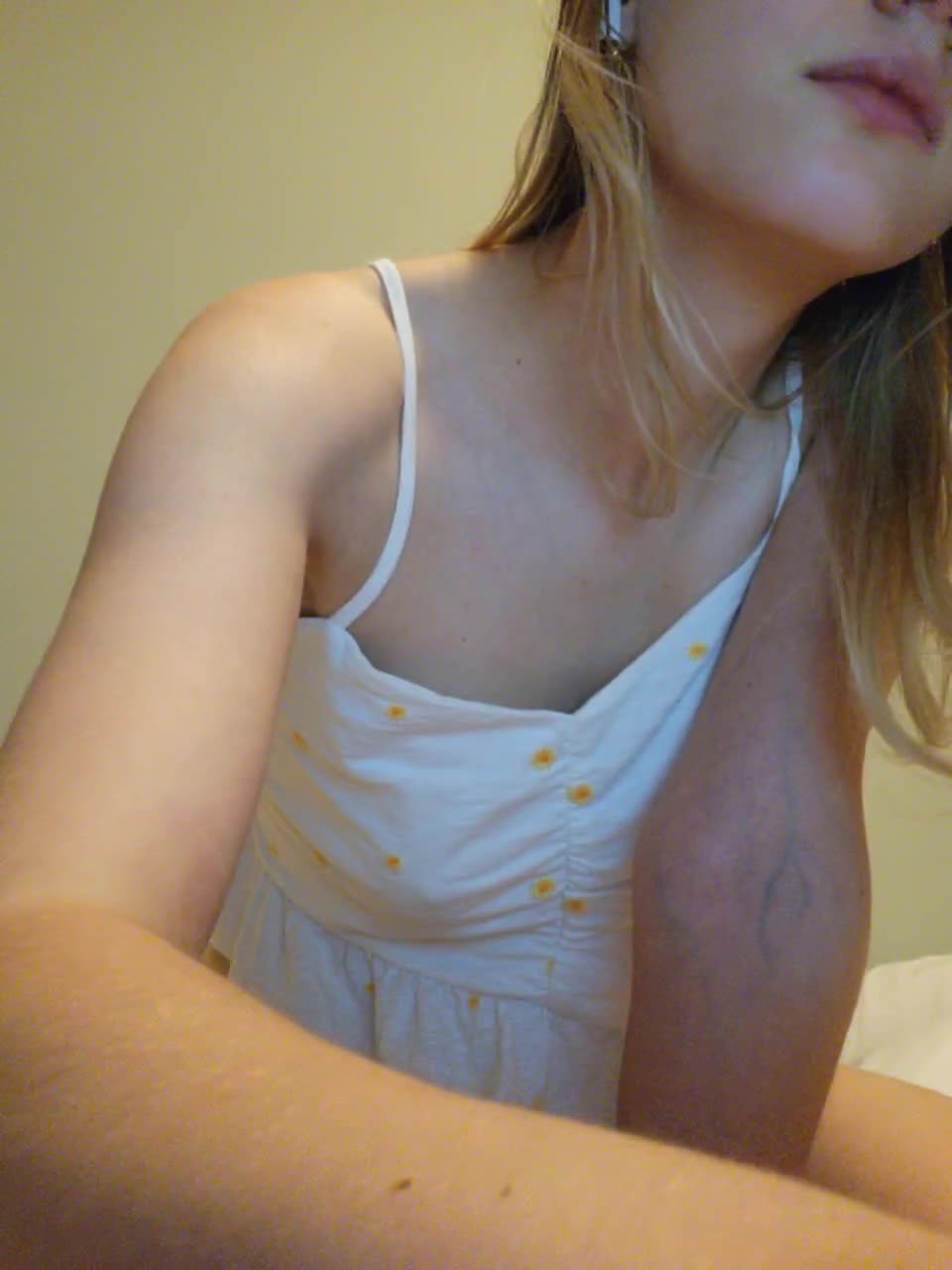 View or download file tutti_h on 2023-10-29 from bongacams